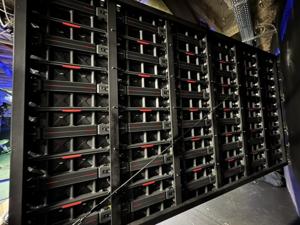 Indoor 8.29qm Leyard MGS 1.8mm_4